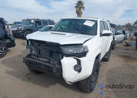 2019 Toyota 4Runner Trd Off Road Premium z USA, uszkodzony, nr VIN JTEBU5JR4K5659014